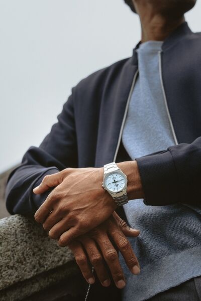 EFR S108DE 2AVUEF Edifice 2025 Lifestyle a1db60d5a87942c8a