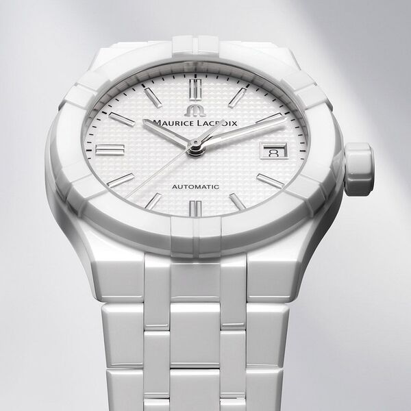 AI6007 CRM72 130 7 closeup 1 a46e5aaa36da78cd3