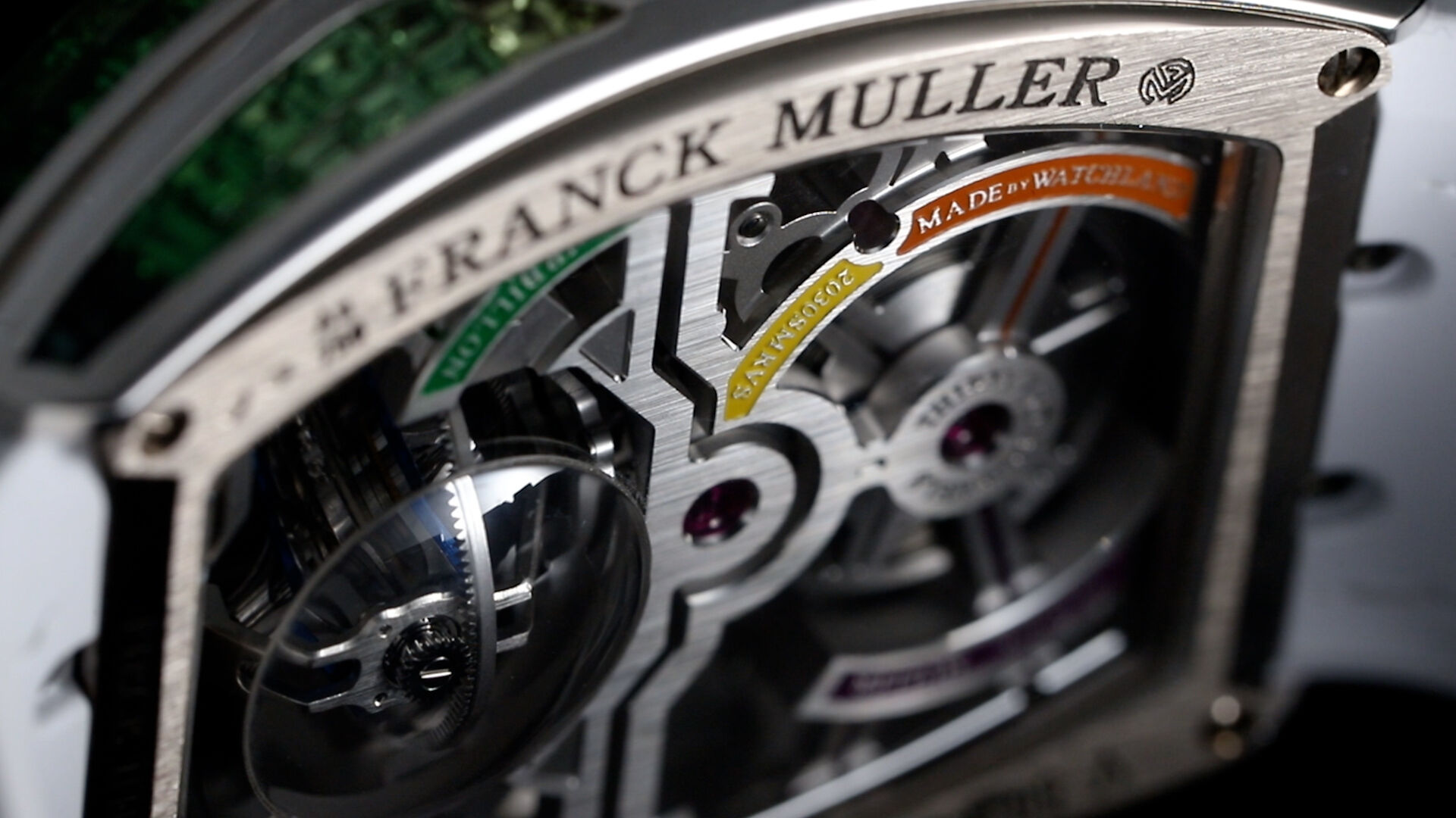 Franck Muller Vanguard Rainbow Revolution 3 55,9 x 46mm Franck Muller Vanguard Rainbow Revolution 3 55,9 x 46mm