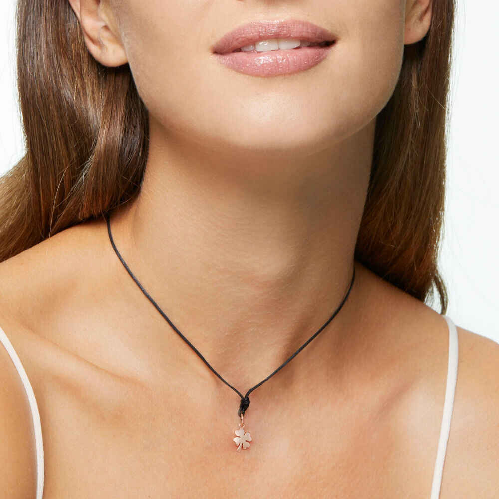 Dodo lucky clover pendant