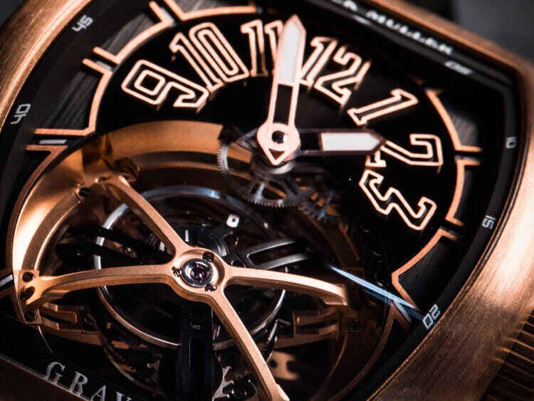 Franck Muller Vanguard Gravity Classic 53.7 x 44mm Franck Muller Vanguard Gravity Classic 53.7 x 44mm