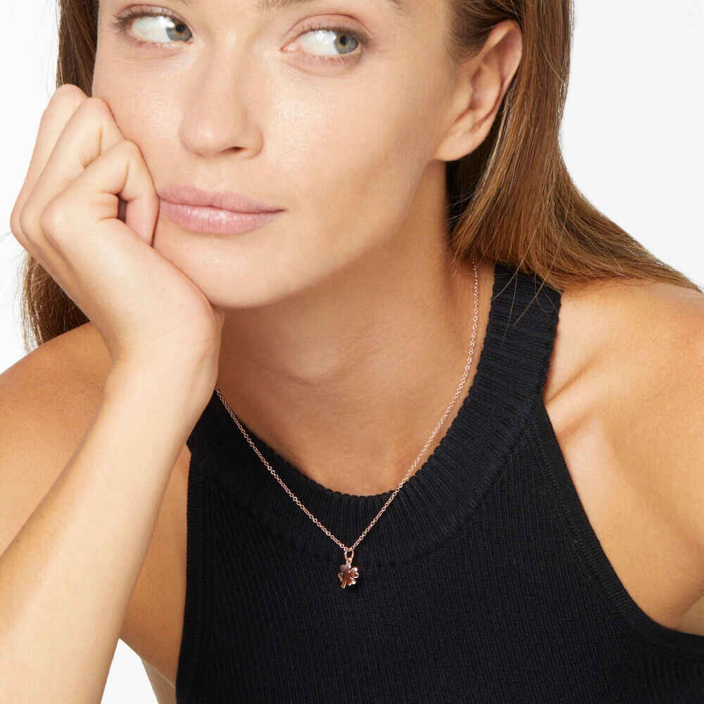 Dodo lucky clover pendant
