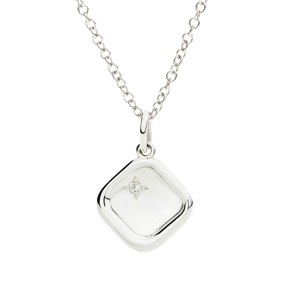 Dodo Essentials seal pendant