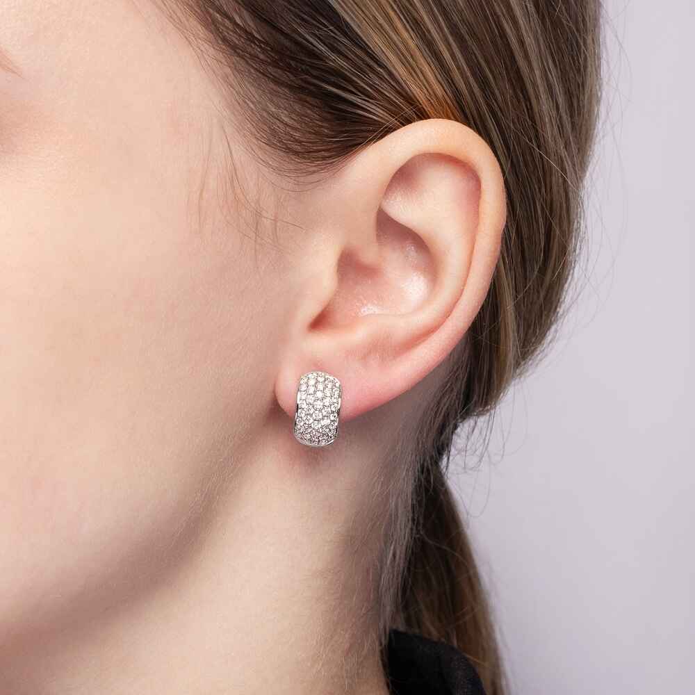 2J893W M a1542339d7c726d57