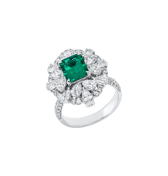 Brogle Selection emerald ring Brogle Selection emerald ring