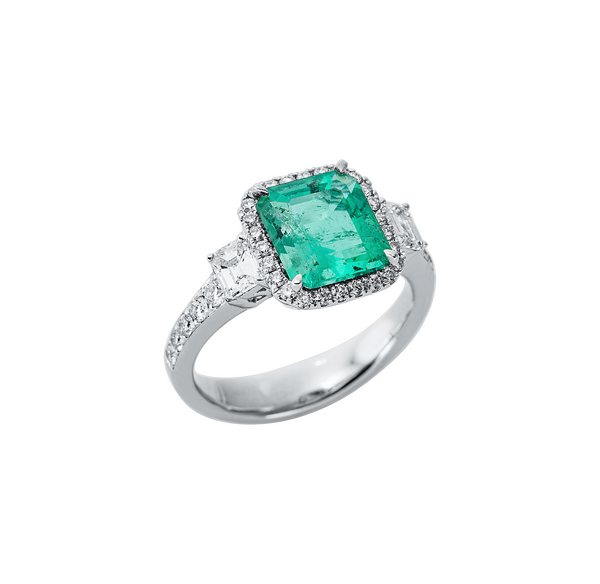 Brogle Selection emerald ring Brogle Selection emerald ring