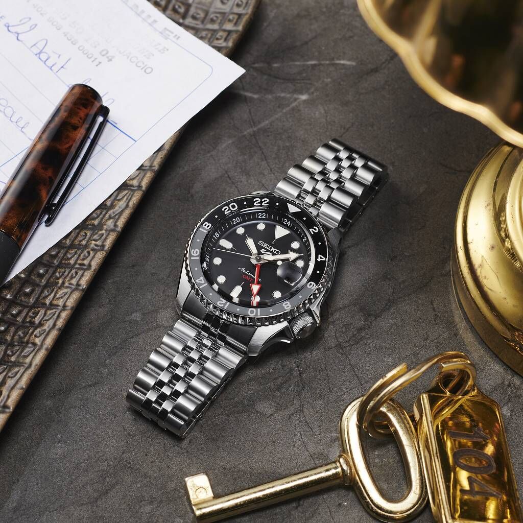Seiko 5 Sports Automatic GMT 42mm Seiko 5 Sports Automatic GMT 42mm