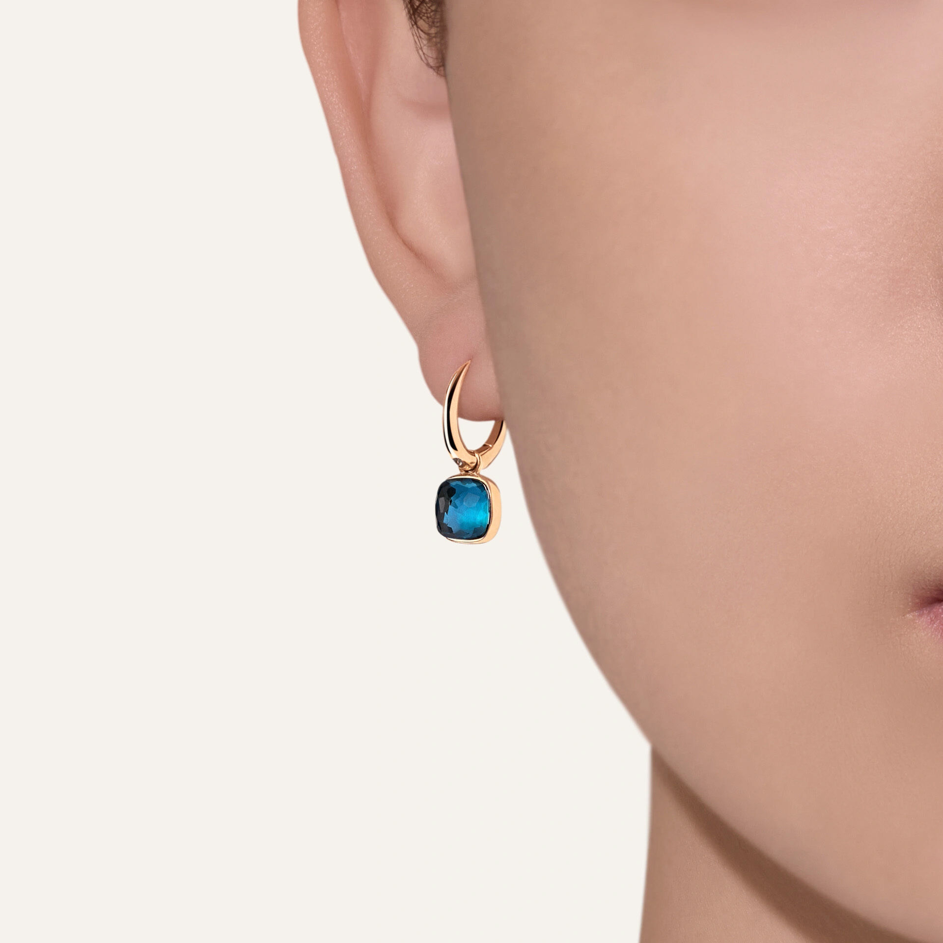 Pomellato Nudo Mini London topaz hoop earrings Pomellato Nudo Mini London topaz hoop earrings