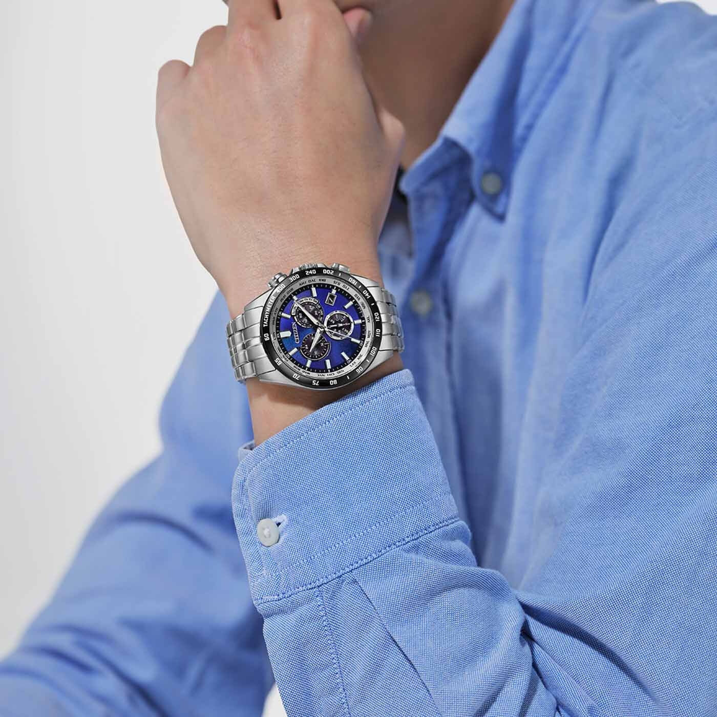 Citizen Funkuhr Unite with Blue 43mm