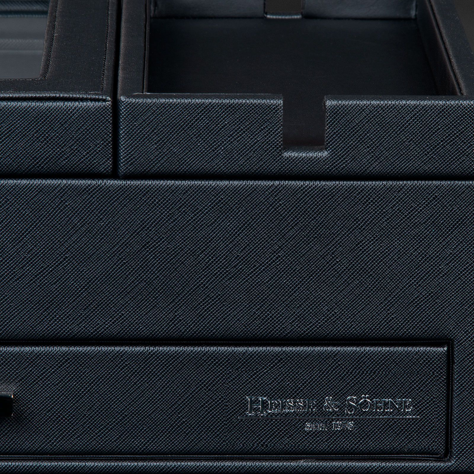 Heisse & Söhne Watch Box Desk Butler No. 1 Heisse & Söhne Watch Box Desk Butler No. 1