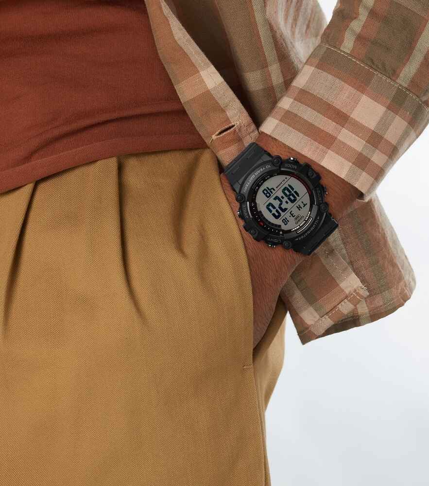 AE 1500WH 1AVEF OR02 wristshot web ae70ed295438916b9