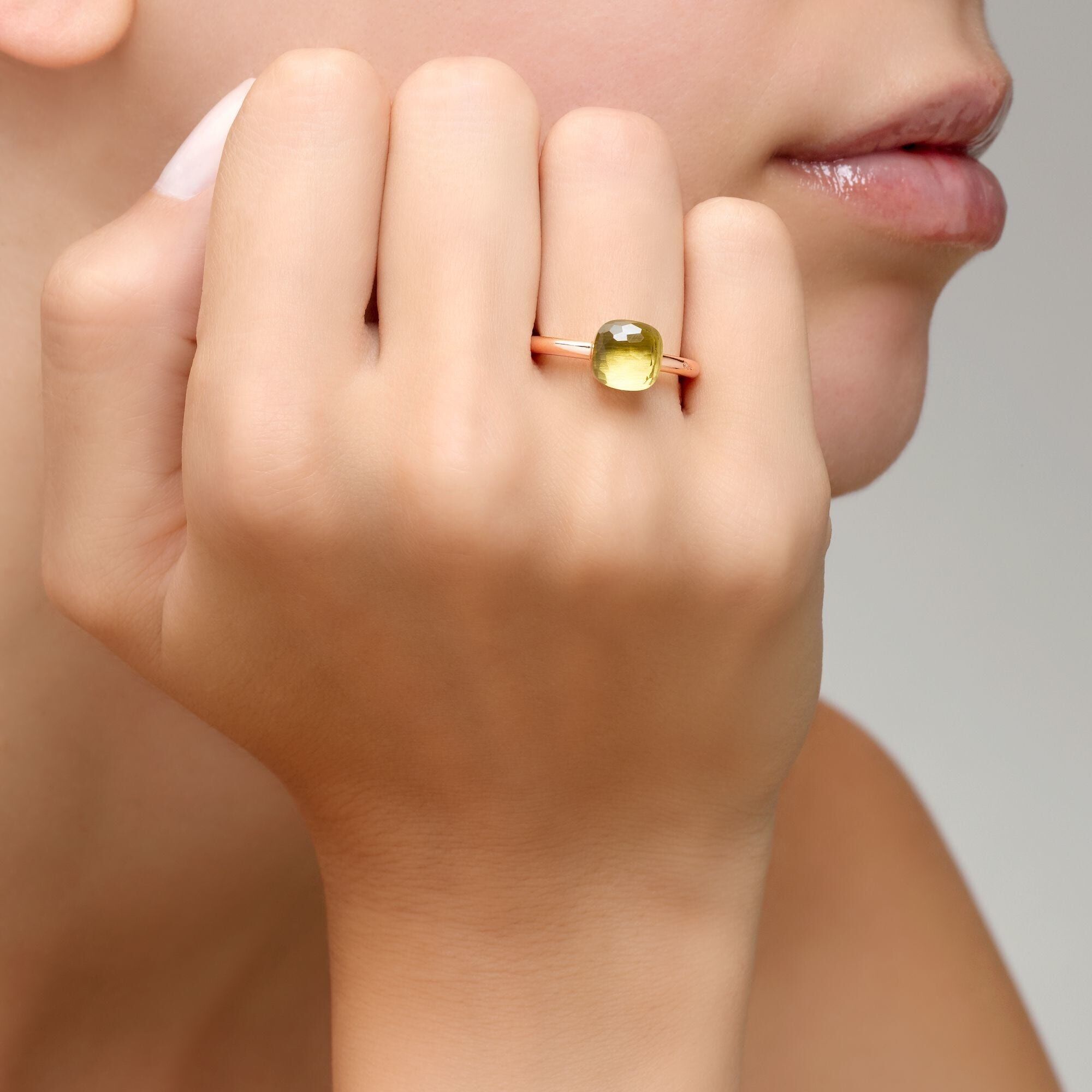 Pomellato Nudo Petit Lemon Quartz Ring Pomellato Nudo Petit Lemon Quartz Ring