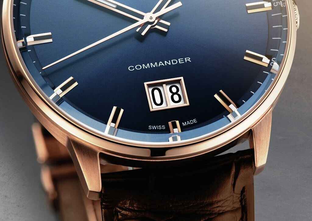 Mido Commander II Big Date