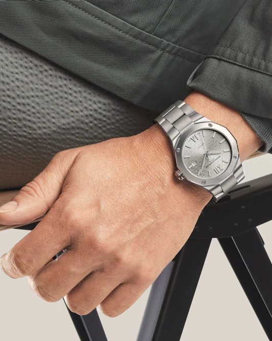 Baume & Mercier Riviera Automatik 42mm Baume & Mercier Riviera Automatik 42mm