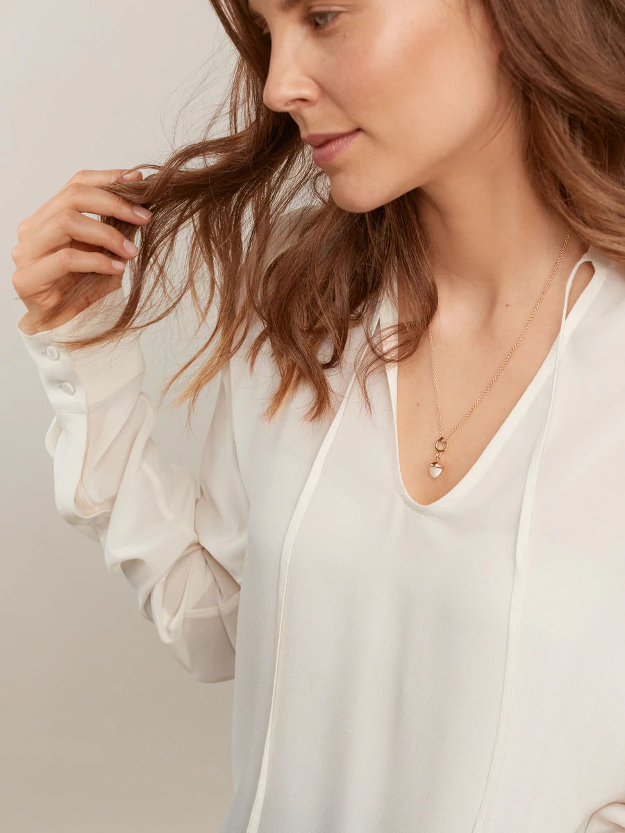 Tamara Comolli Mikado Flamenco Sand Moonstone Pendant Tamara Comolli Mikado Flamenco Sand Moonstone Pendant