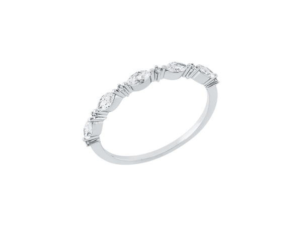 Brogle Classic diamond ring