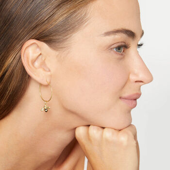 176326 DMC0016 BEE00 ENEOG 100 Dodo bee charm black enamel 18k yellow gold o64b028a0acdc117c