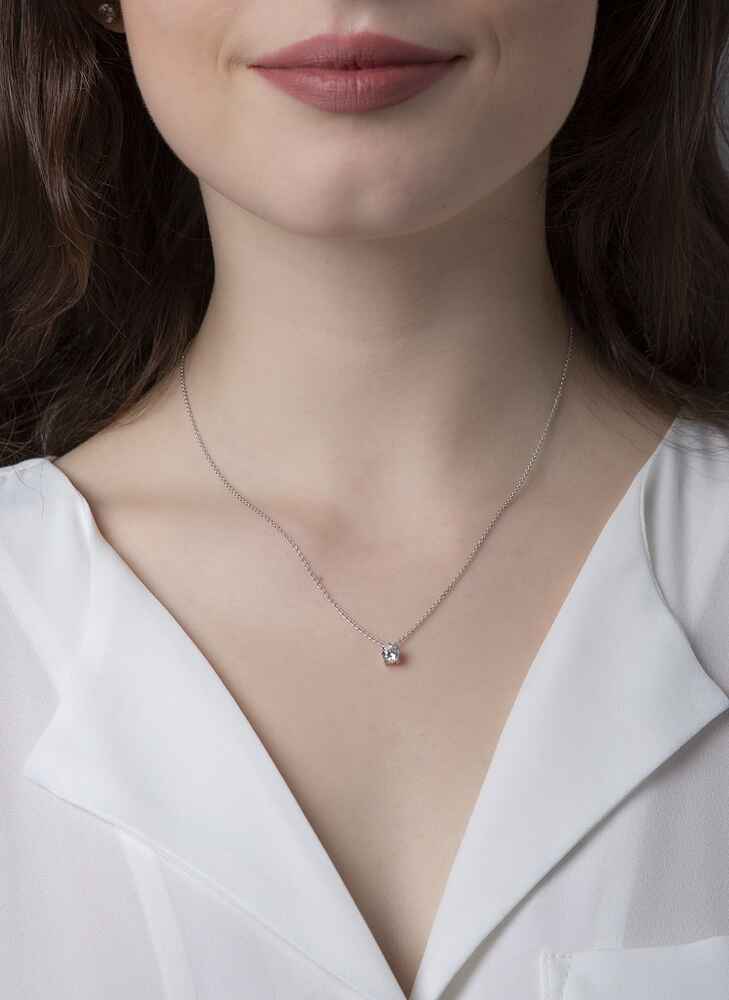 Brogle Selection necklace with pendant Julia up to 0.5 carat