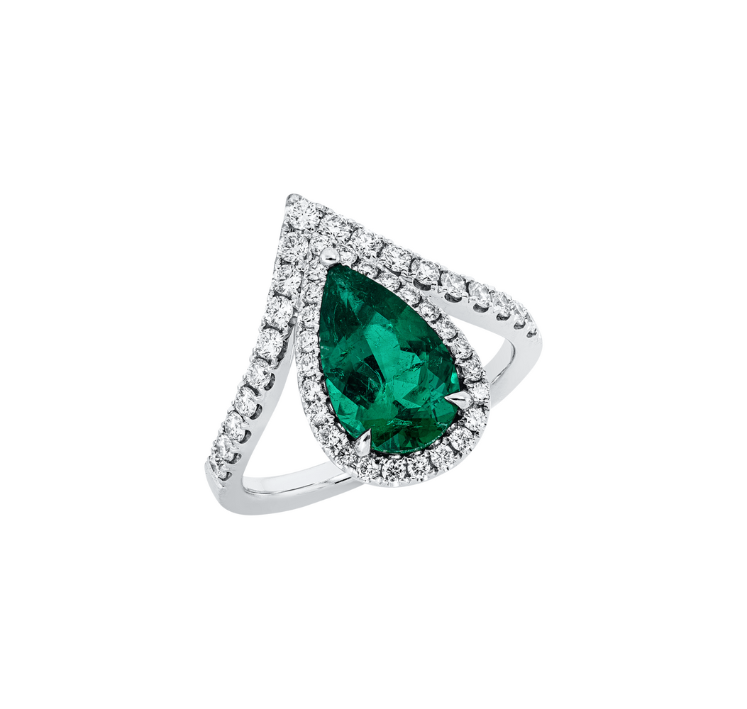 Brogle Selection emerald ring Brogle Selection emerald ring