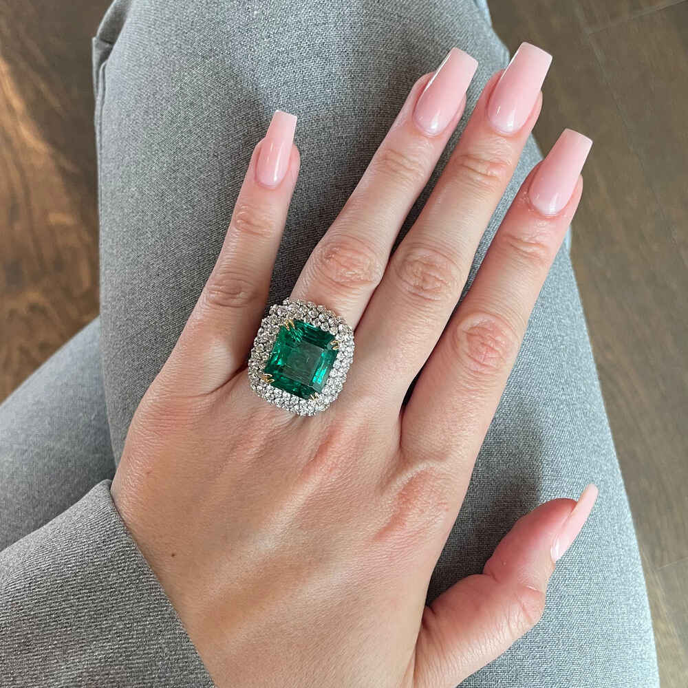 Brogle Selection Royal emerald ring