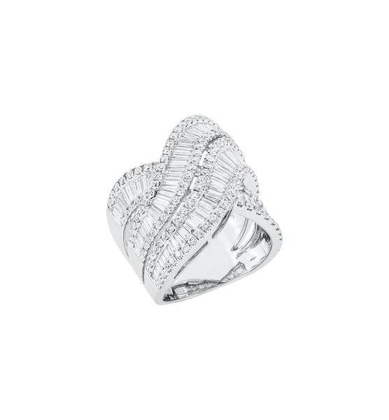 Brogle Selection Statement diamond ring