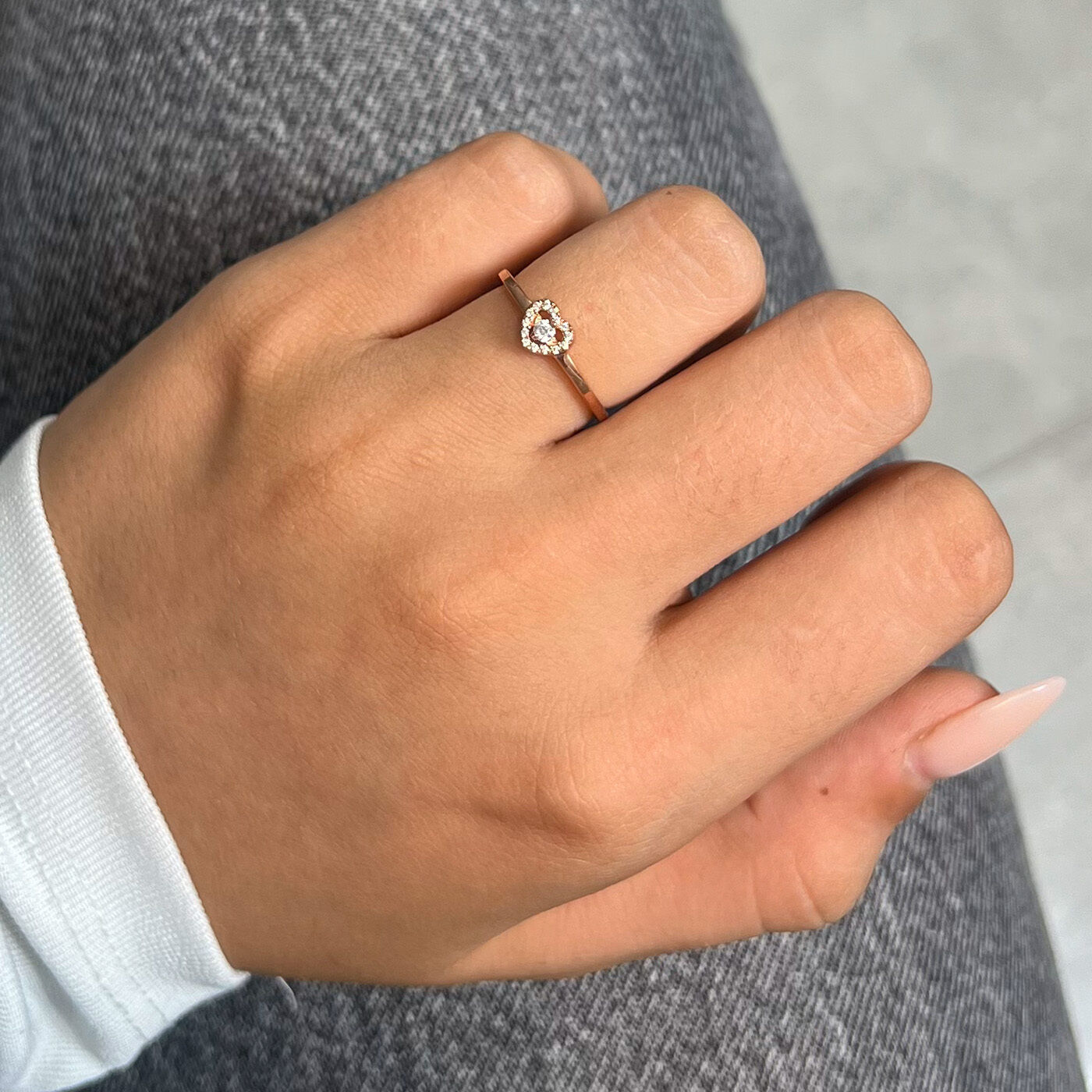 Brogle Classic Ring with Diamond Heart Brogle Classic Ring with Diamond Heart