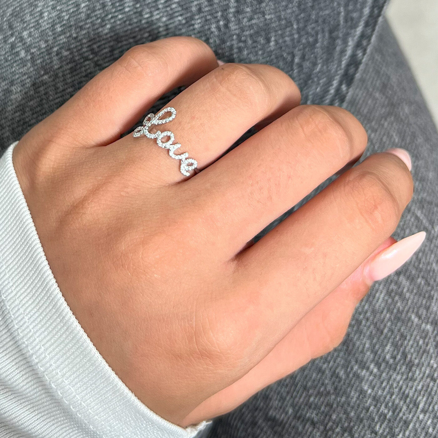 Brogle Classic diamond ring "Love" Brogle Classic diamond ring "Love"
