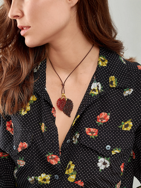 Tamara Comolli Leaf Snakewood M Pendant Tamara Comolli Leaf Snakewood M Pendant