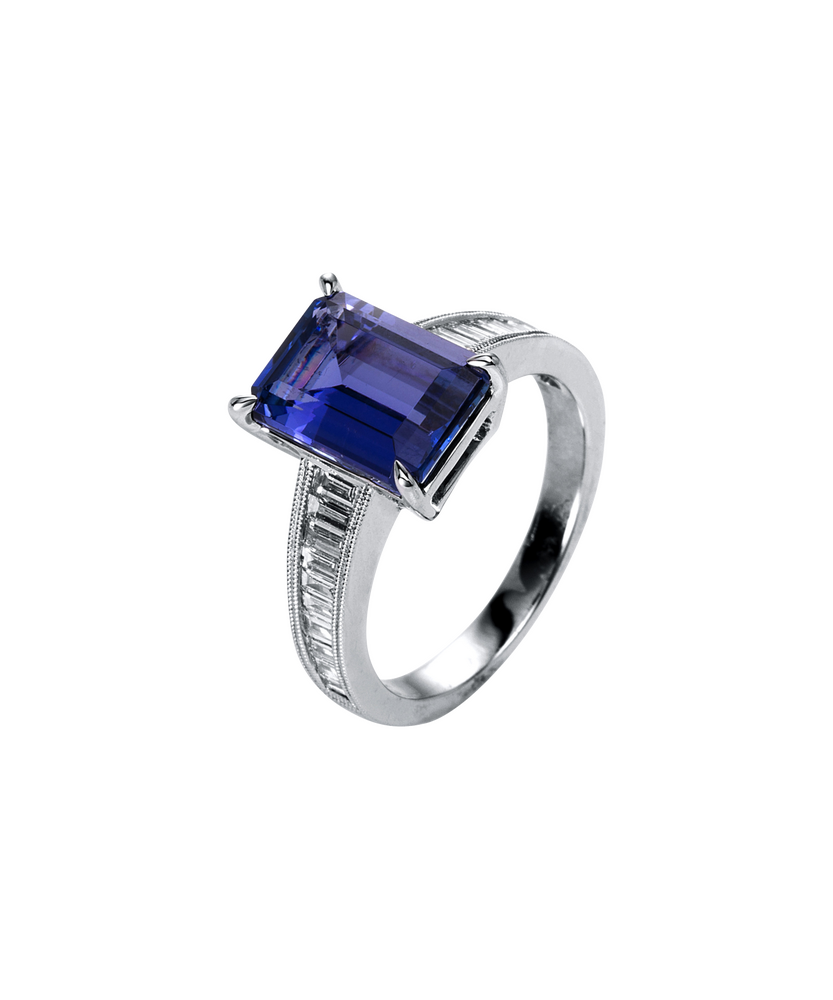 Brogle Selection Tanzanite ring Brogle Selection Tanzanite ring