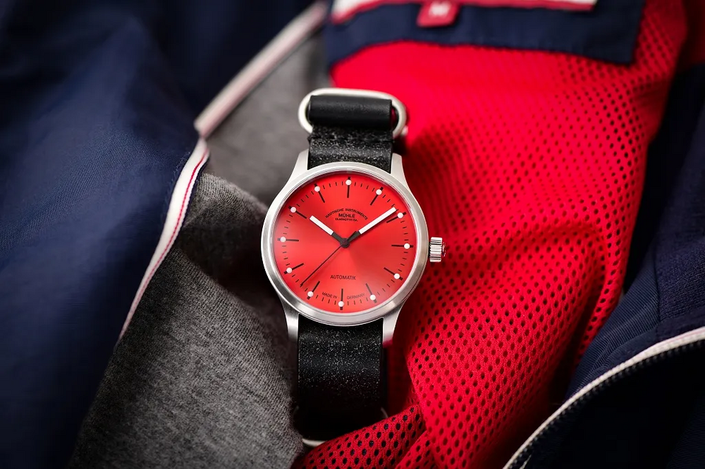 Mühle Glashütte Panova Red 40mm