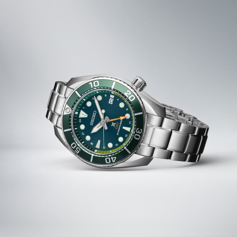 Seiko Prospex SEA Solar GMT Diver's 45mm Seiko Prospex SEA Solar GMT Diver's 45mm