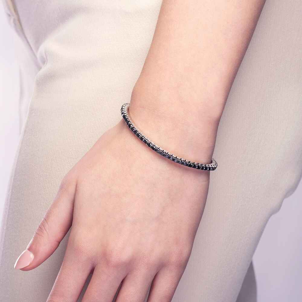 5D665W M a150f143d358cbc6a