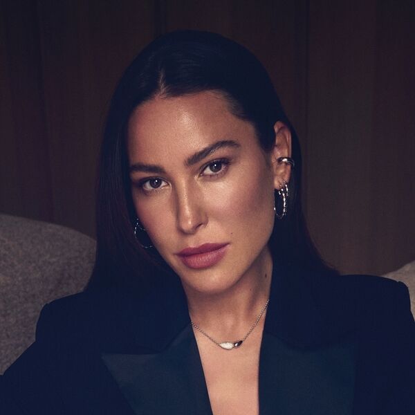 SJ E2596 2 ace2d8590632b4d48