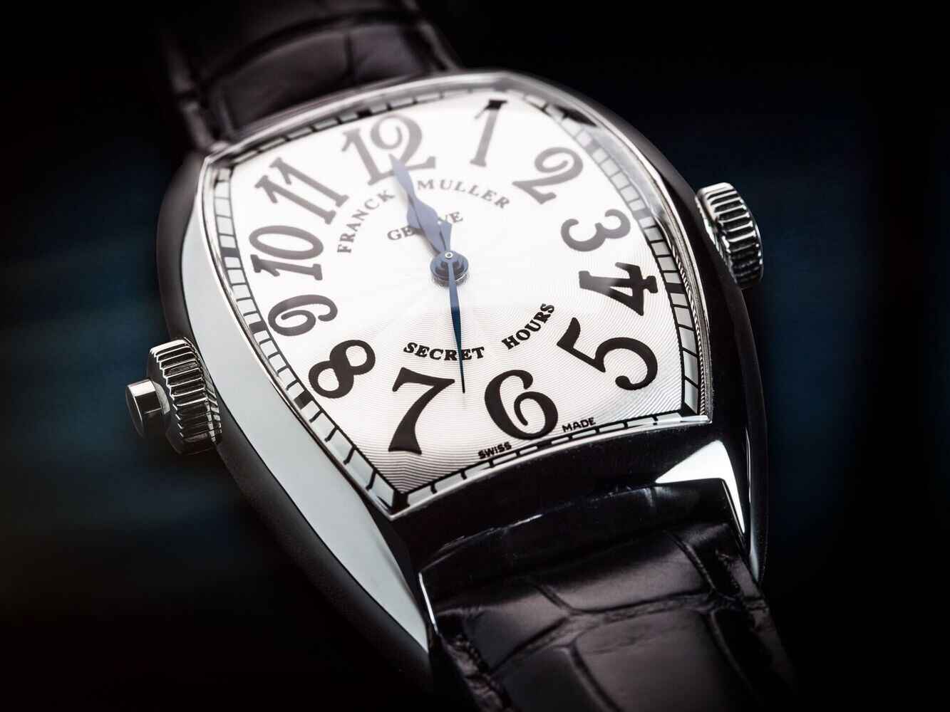Franck Muller Cintrée Curvex Secret Hours 55.4 x 39.6mm Franck Muller Cintrée Curvex Secret Hours 55.4 x 39.6mm