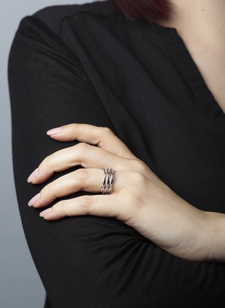 Brogle Classic diamond ring Brogle Classic diamond ring