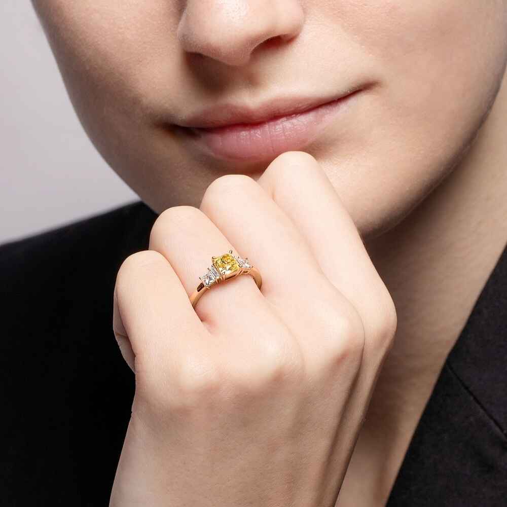 Brogle solitaire ring