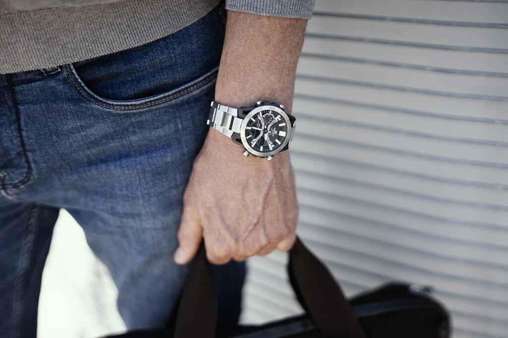 CASIO EDIFICE Solar 47.8 mm