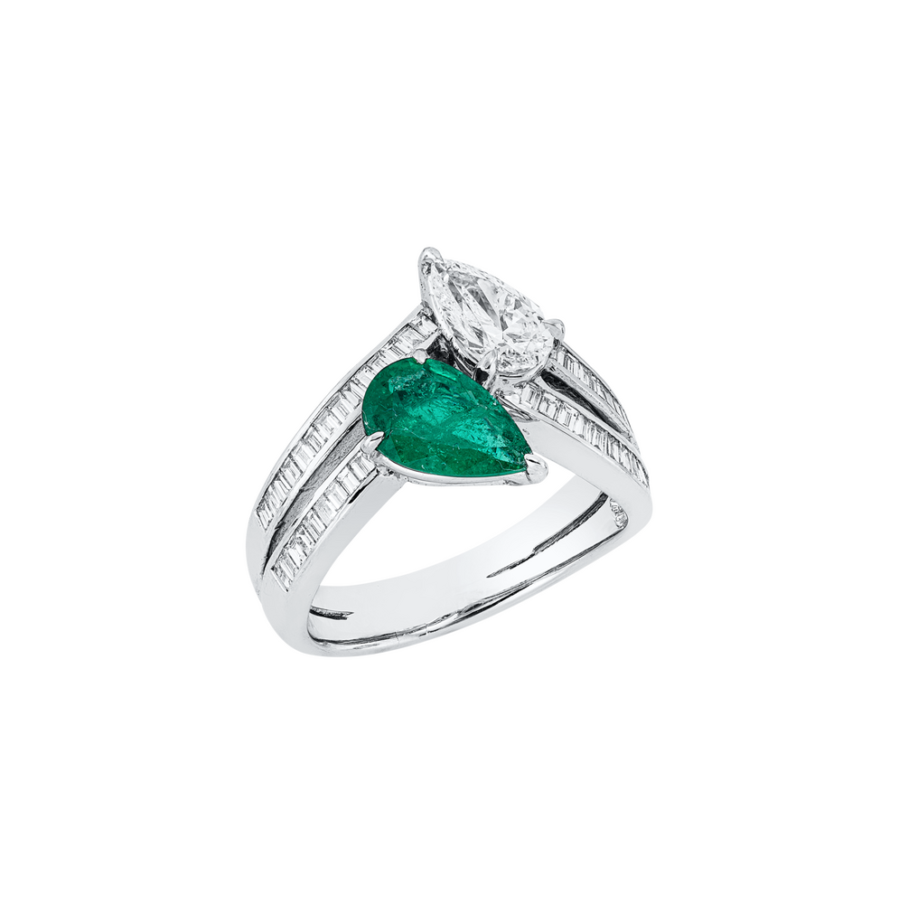 Brogle Selection emerald ring