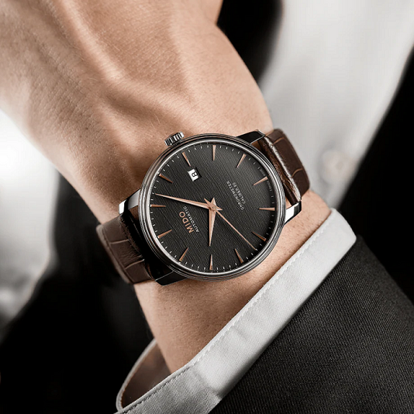 202609 M0274081606100 6 wrist 2 w64b03b269db52612