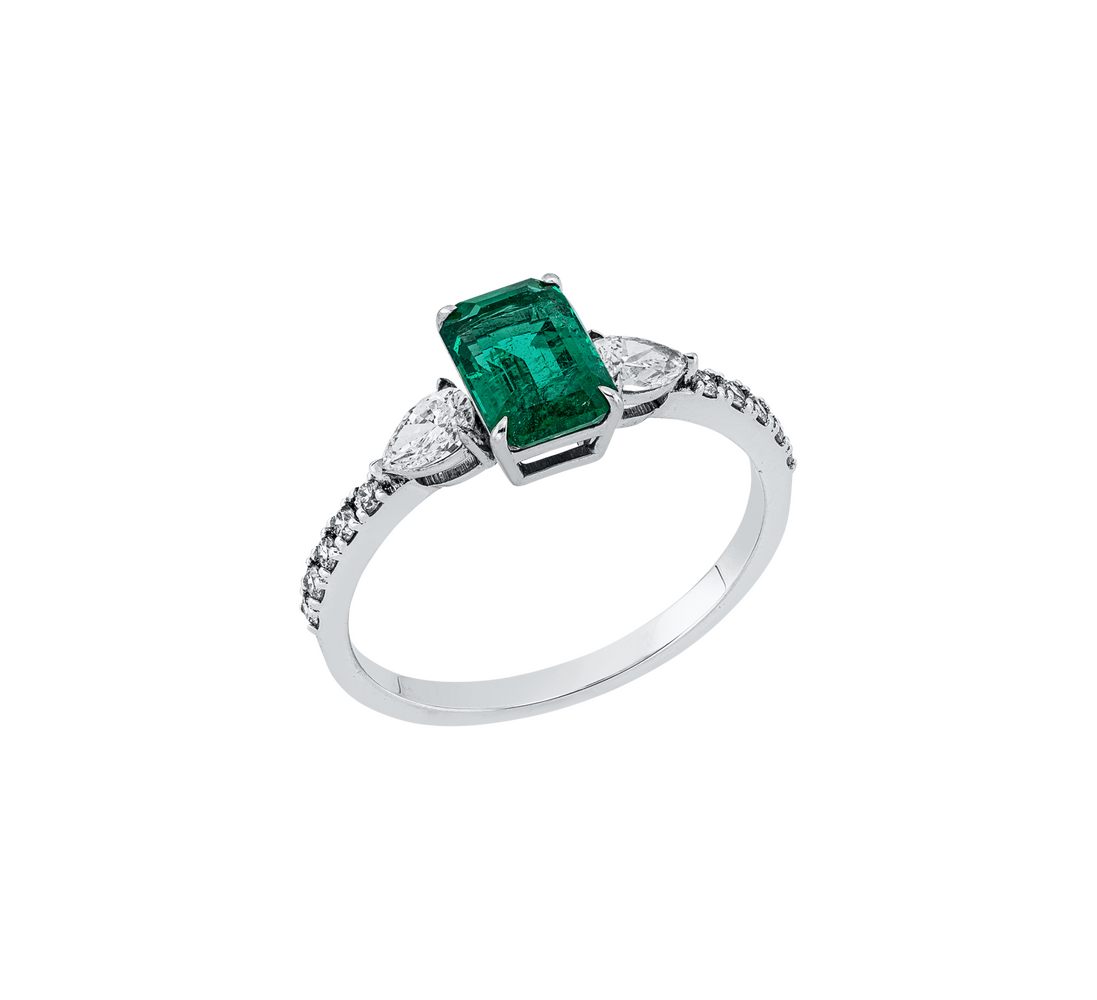Brogle Selection emerald ring