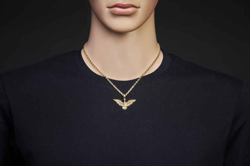 Brogle Classic eagle pendant in gold
