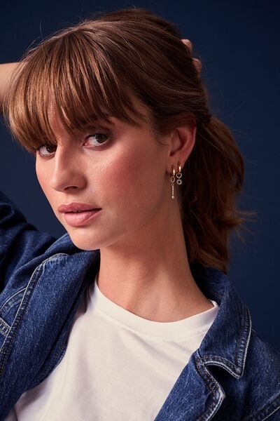 SJ CH2373 CZ 2 aaa8b5f3b3a406f7b