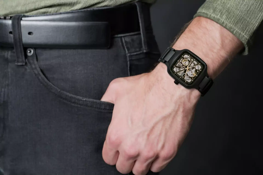 Rado True Square Automatik Open Heart 38mm