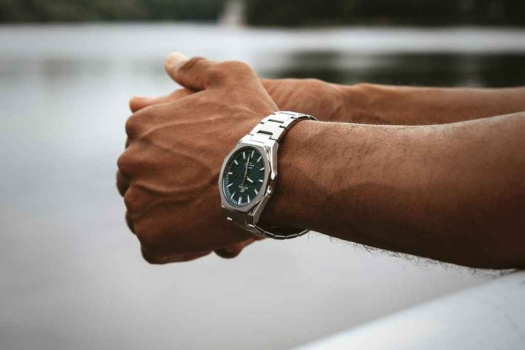 EFR S108DE 3AVUEF EDIFICE 2025 Lifestyle a8e85644b5332137f