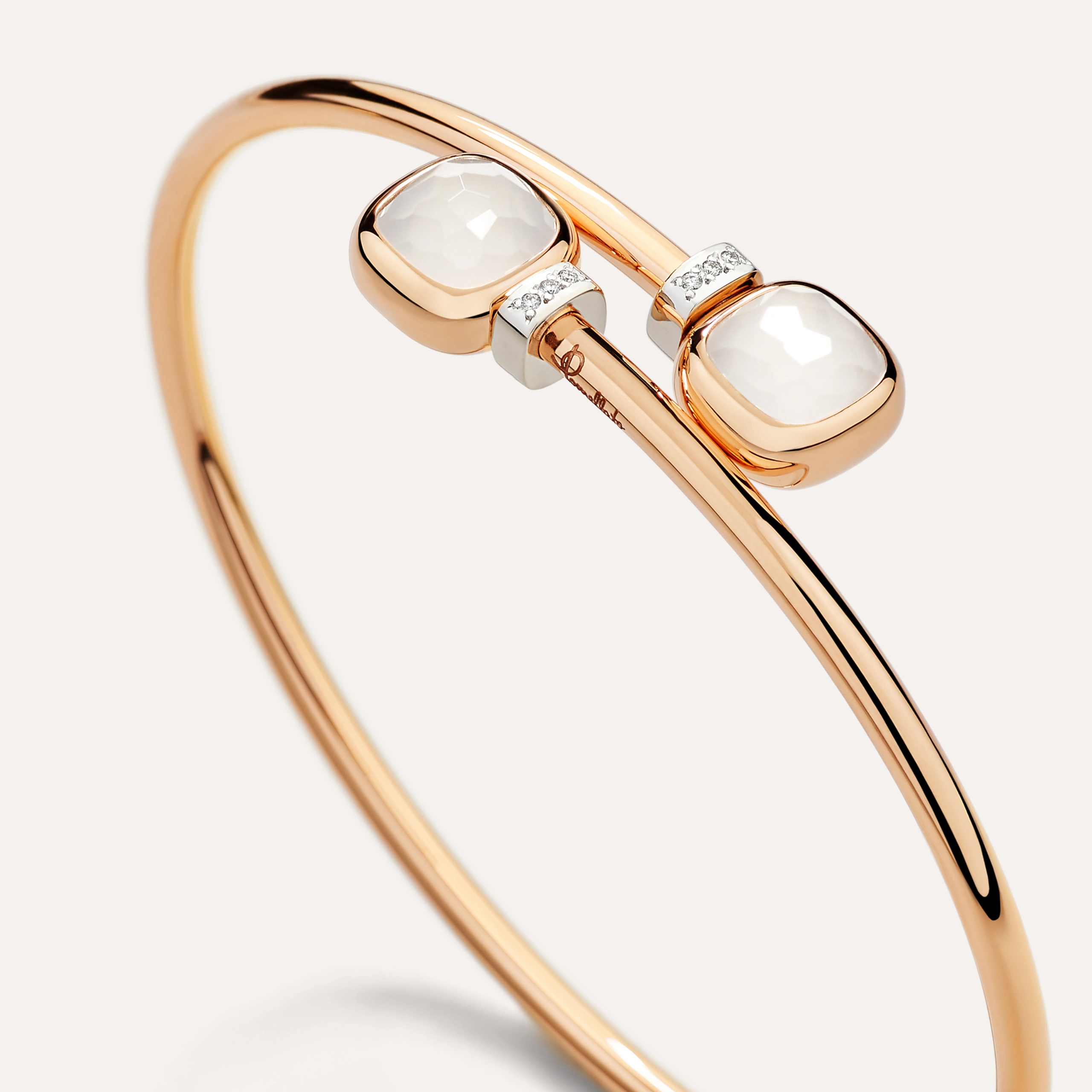 Pomellato Nudo Mini Milchquarz Armreif Pomellato Nudo Mini Milchquarz Armreif