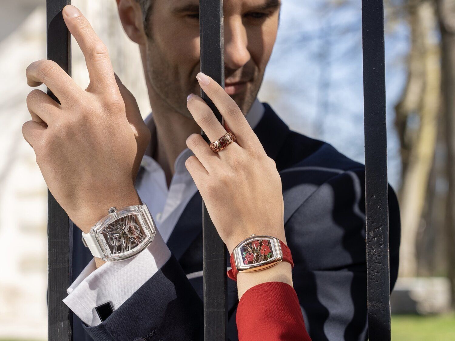 Franck Muller Vanguard Rose Skeleton 42.3 x 32mm Franck Muller Vanguard Rose Skeleton 42.3 x 32mm