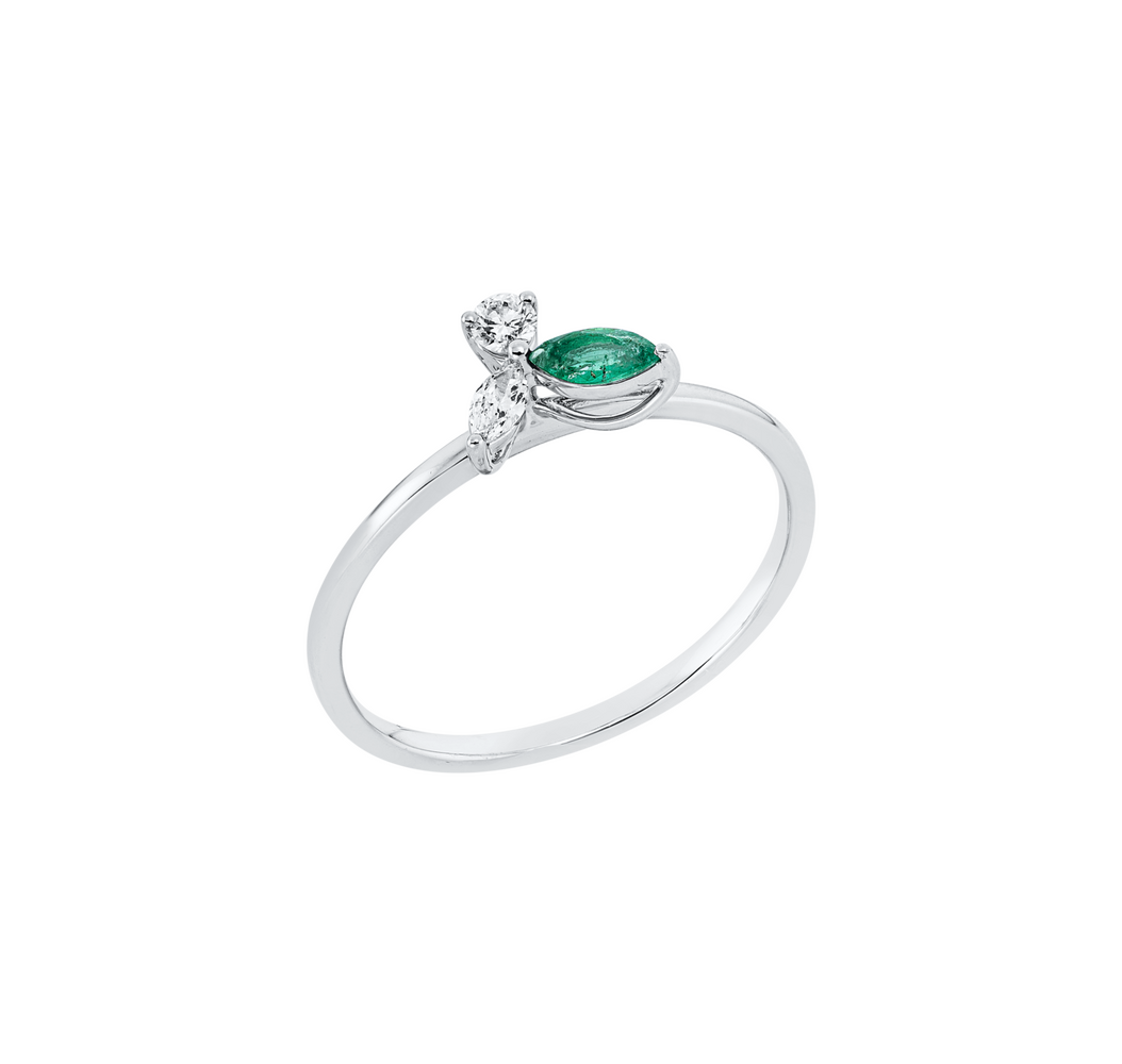 Brogle Classic emerald ring