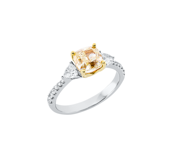 Brogle Selection Bicolor diamond ring Brogle Selection Bicolor diamond ring