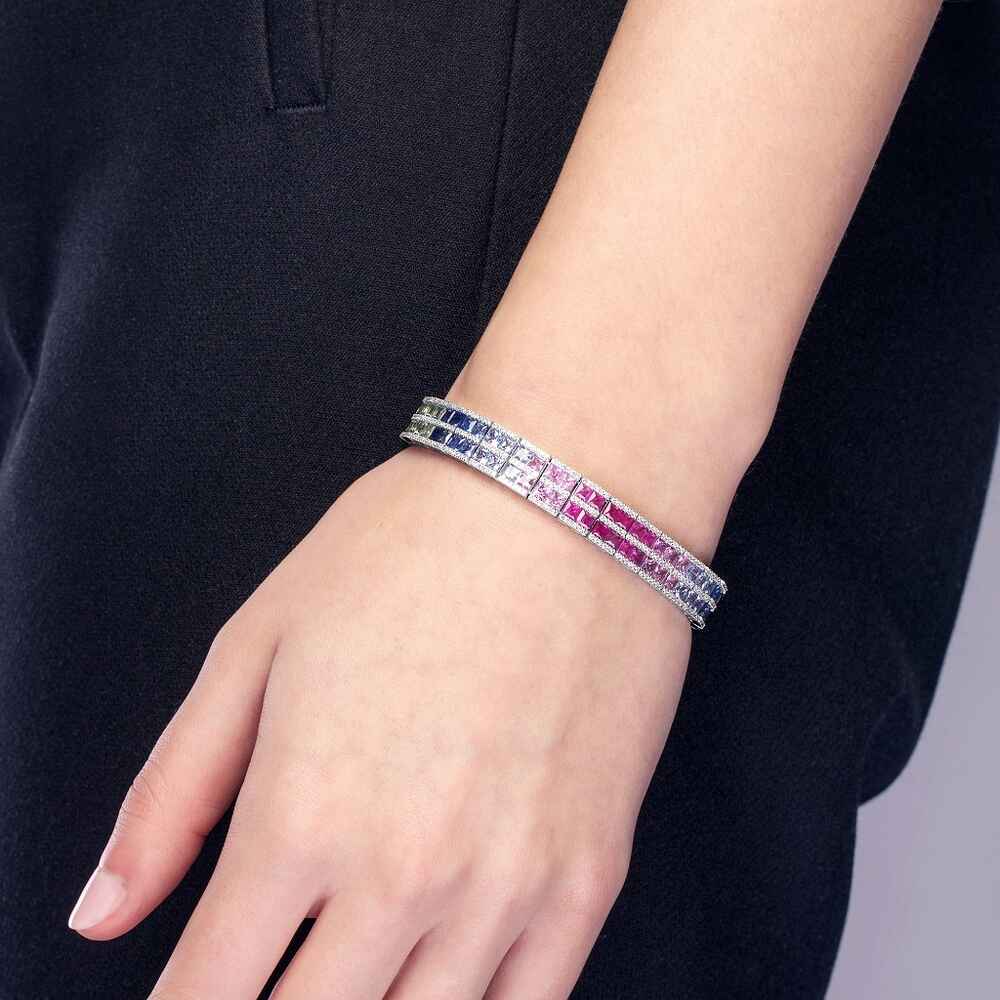 5F241W M af9fe01bf99580973