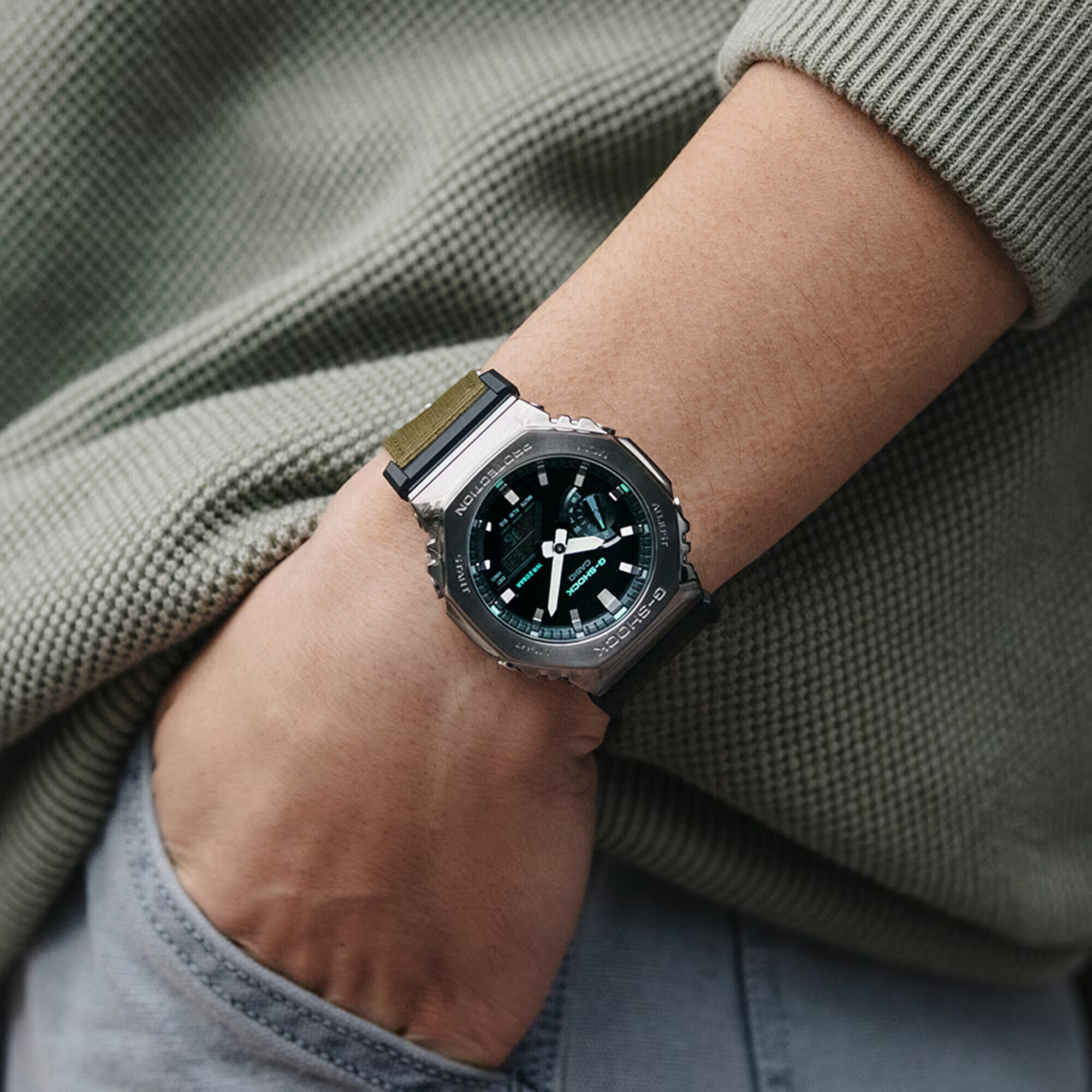 CASIO G-SHOCK Classic 44mm CASIO G-SHOCK Classic 44mm